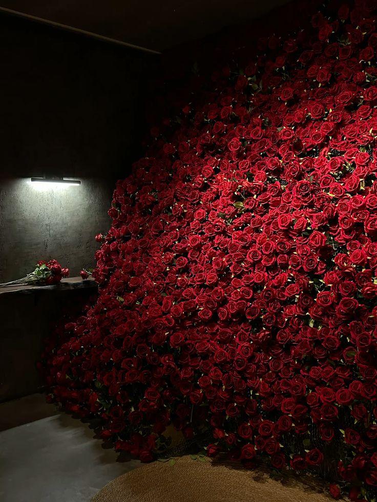 Eternal Embrace Romantic Rose Mix